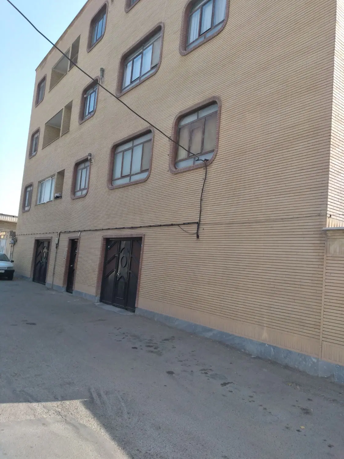 آپارتمان ۹۰متری‌گلبرک‌