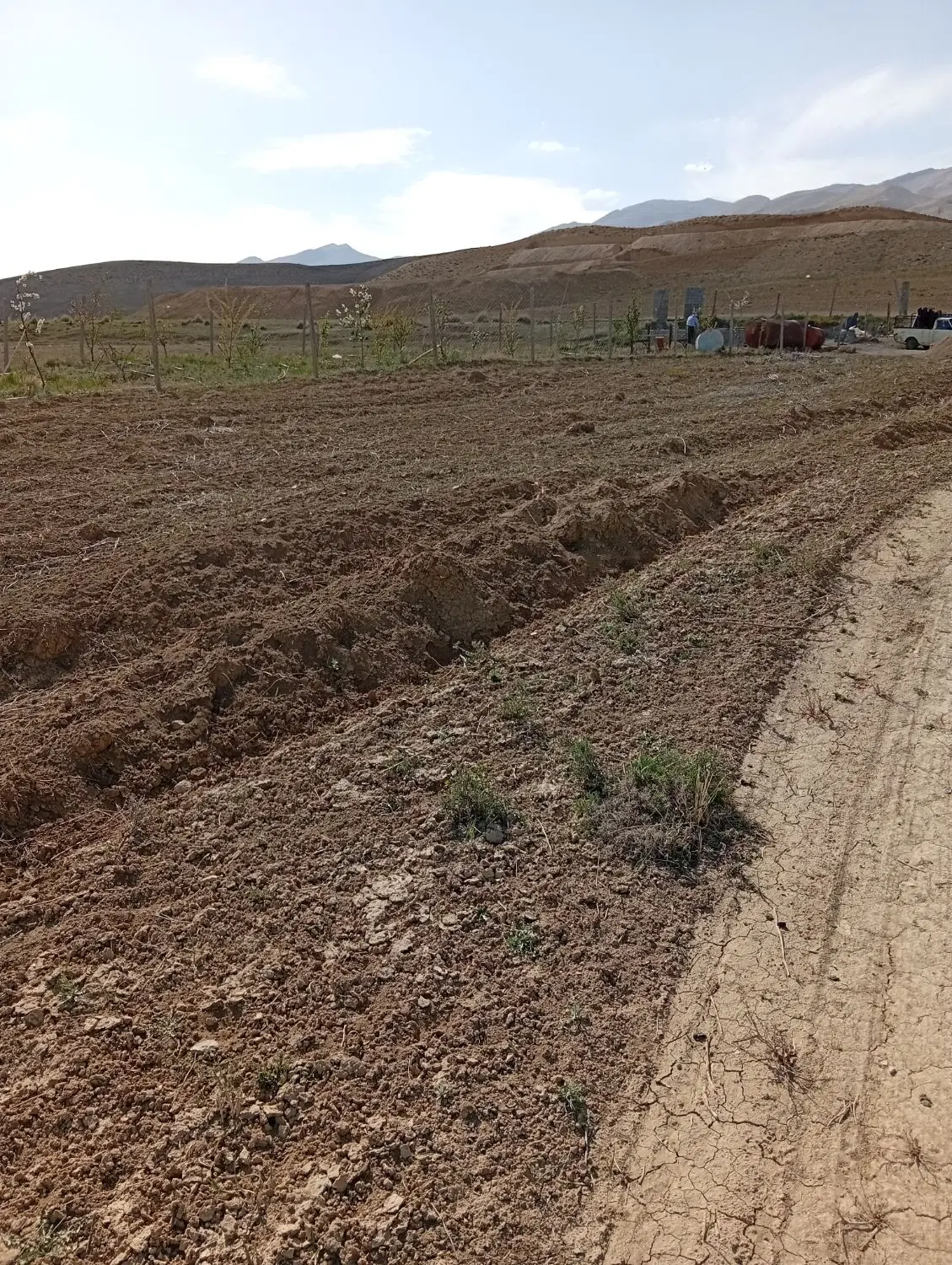 زمین 1303 متری در روستای شهرآباد