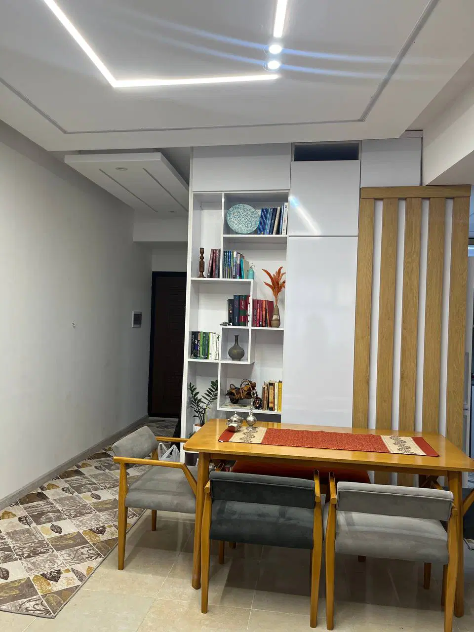 واحد ۷۲ متری دوخوابه بیلانکوه شرقی مجتمع دیانا