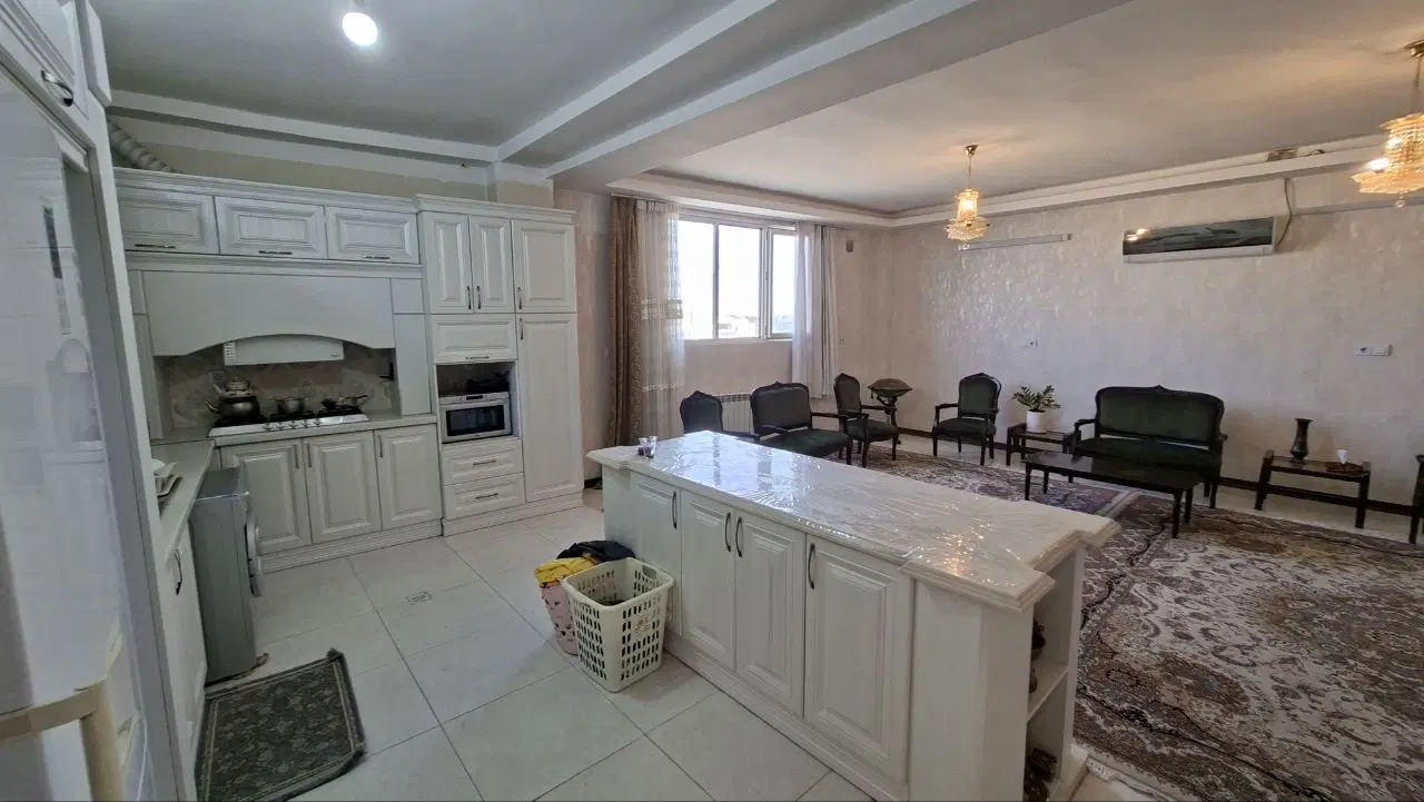 آپارتمان دو خوابه روبروی کنسولگری