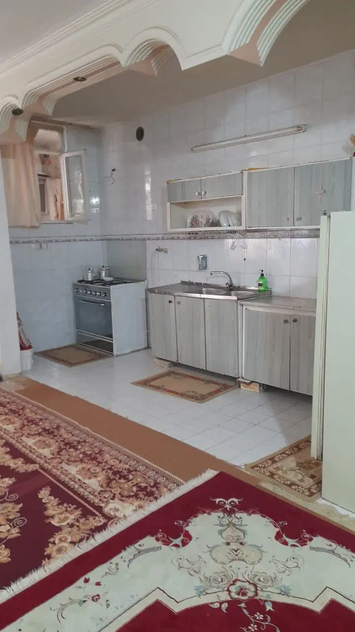 اجاره و فروش ویلایی حیاط اختصاصی