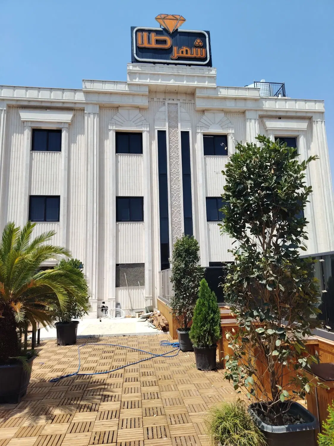 اجاره کافه پاساژ شهر طلا