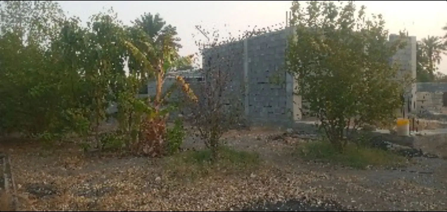 خانه نیمه ساز ۶۰۰متر .هشتبندی