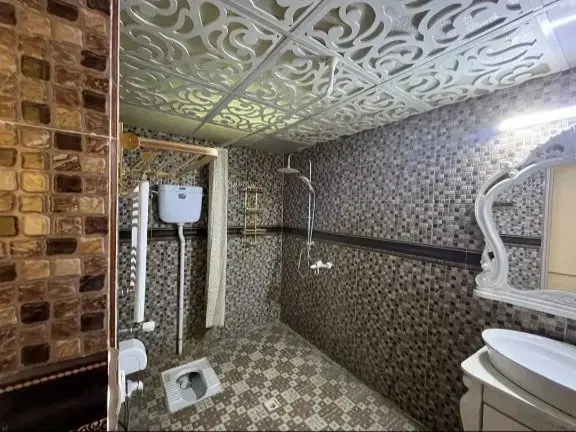 دوطبقه تجاری و مسکونی بر دانش ۳ خواب