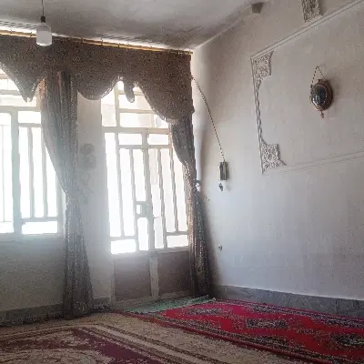 خانه ویلایی  ۲۱۰ متر