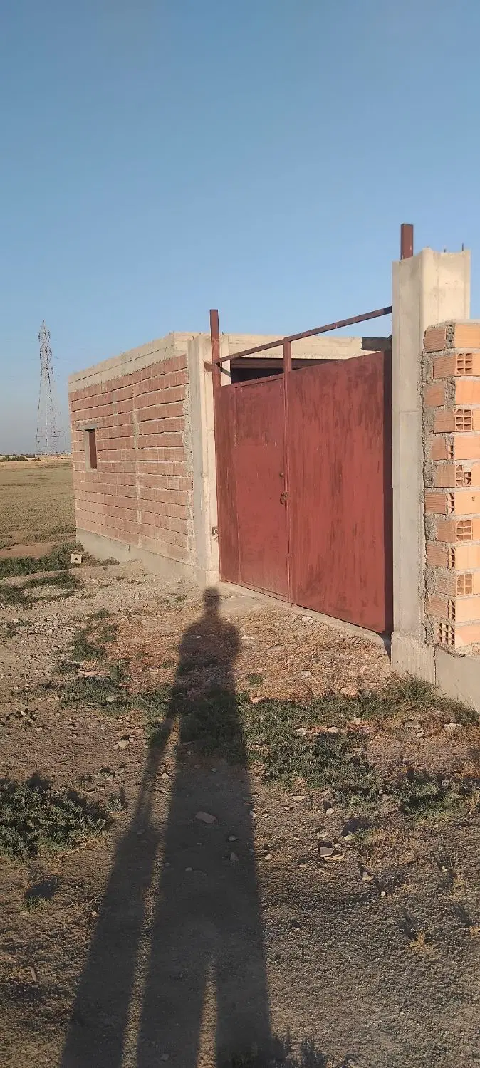 زمین فروشی