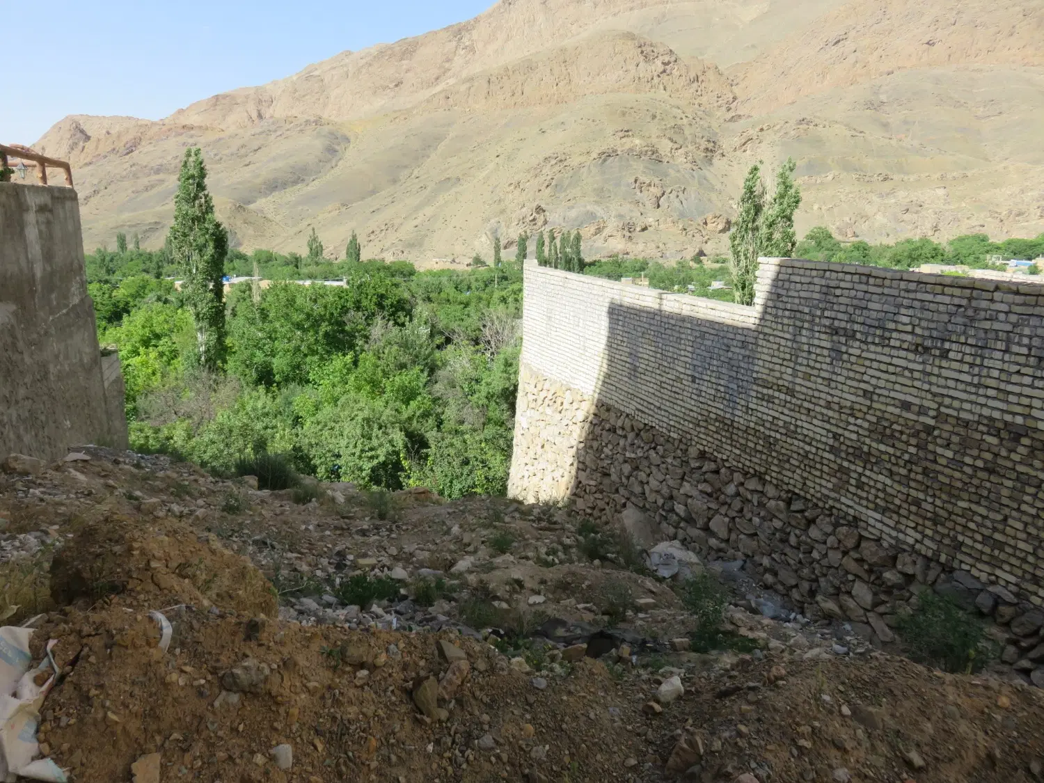 زمین مسکونی