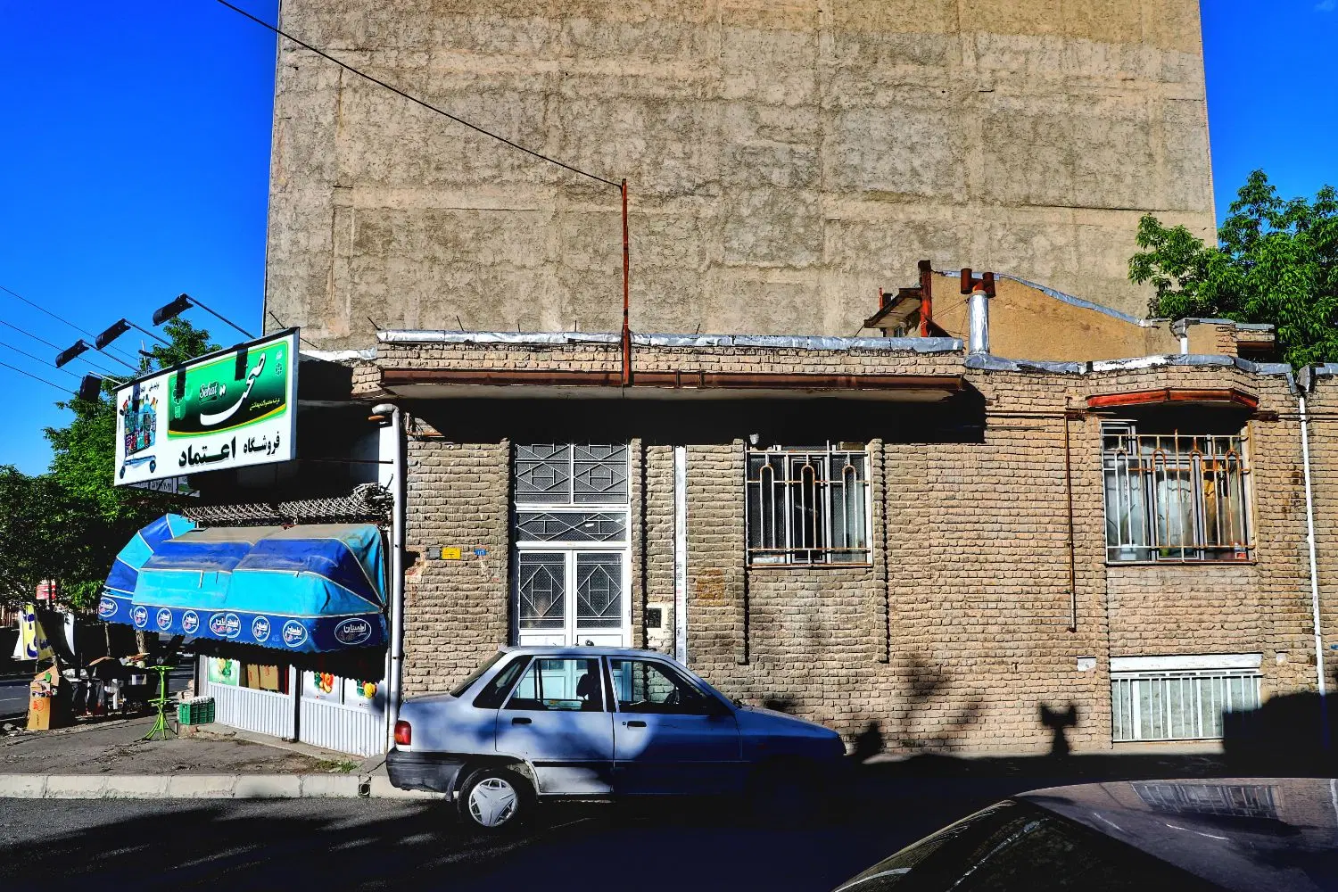 خانه دربست برخیابان