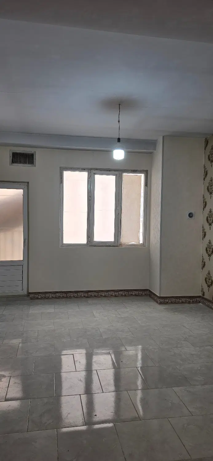 فروش یک واحد آپارتمان ۷۶ متری