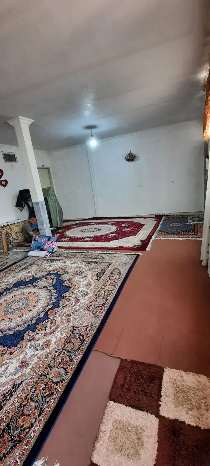 واحد ۹۱متری طبقه سوم مهندسی انتهای خیابان سجاد