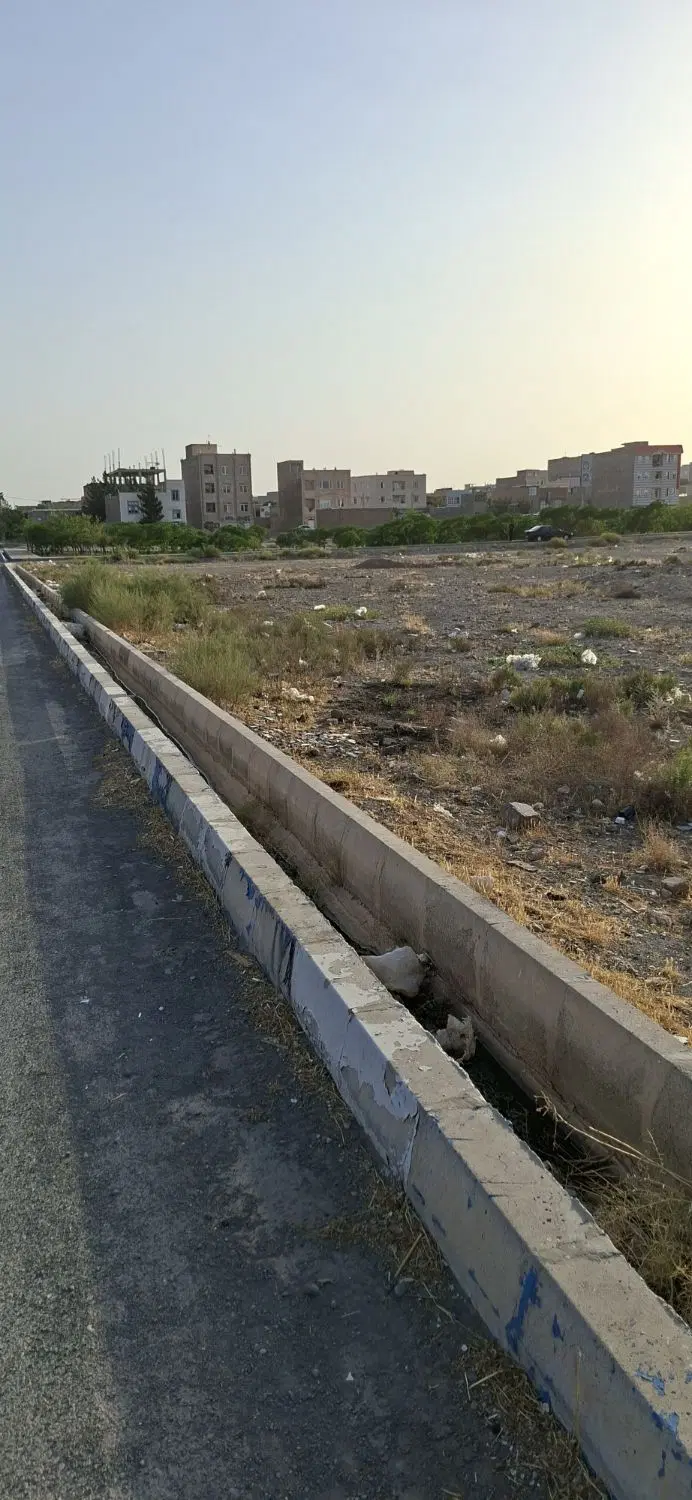 زمین ۱۵۲ متری