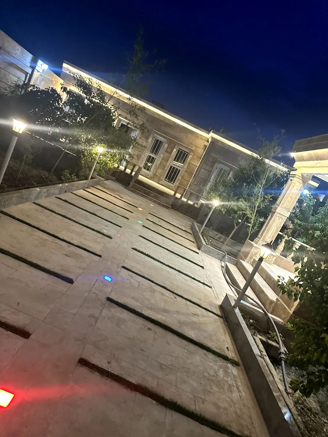 اجاره روزانه باغ ویلا ۷۶