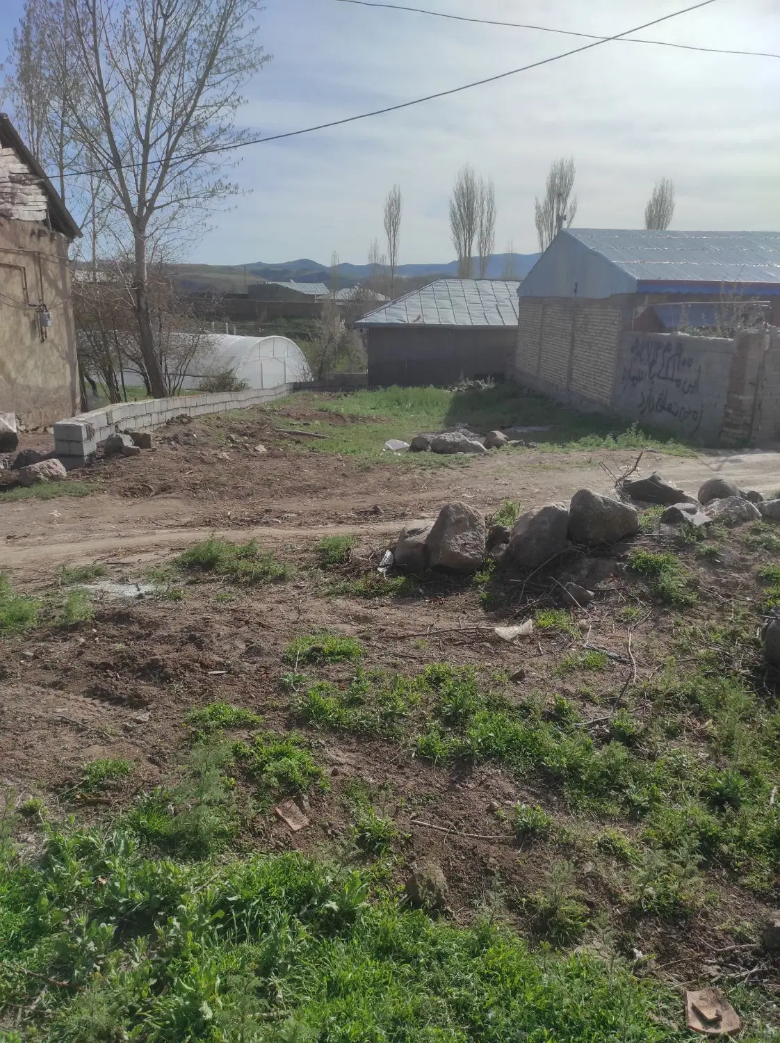 زمین علی آبادخلخال مسکونی ۲۰۰ متری الورا