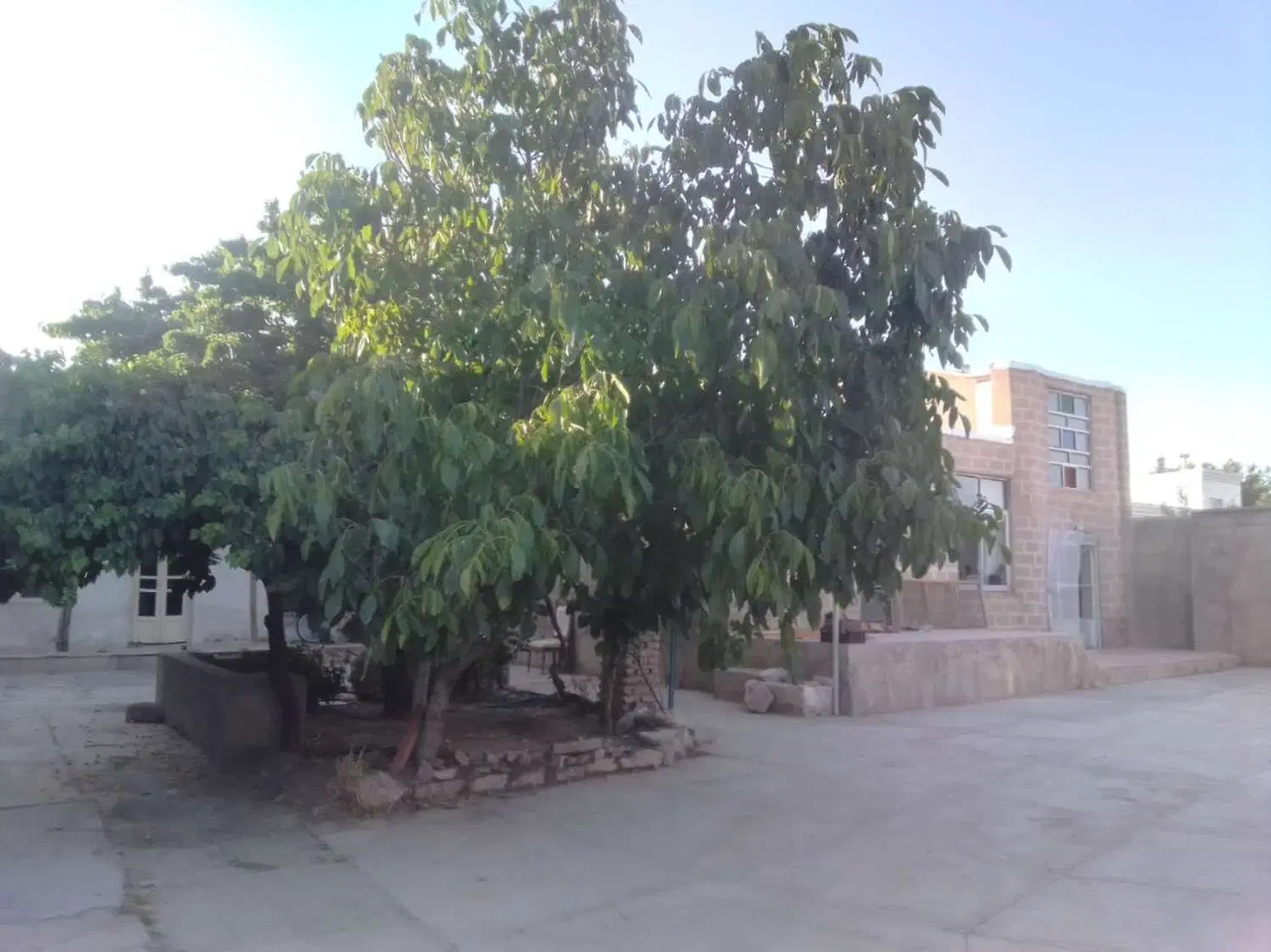 فروش منزل مسکونی صالح آباد