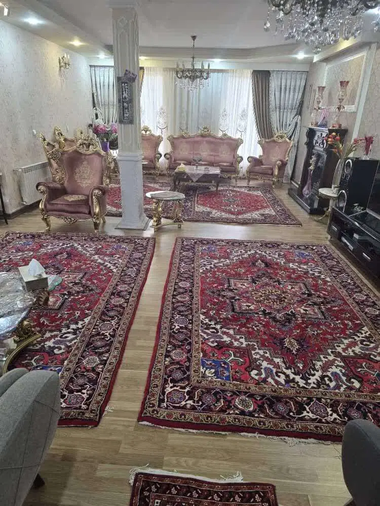 فروش حیاط 430 متری