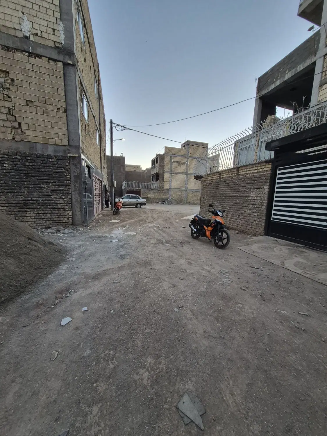 پلاک نقلی ملک شهر