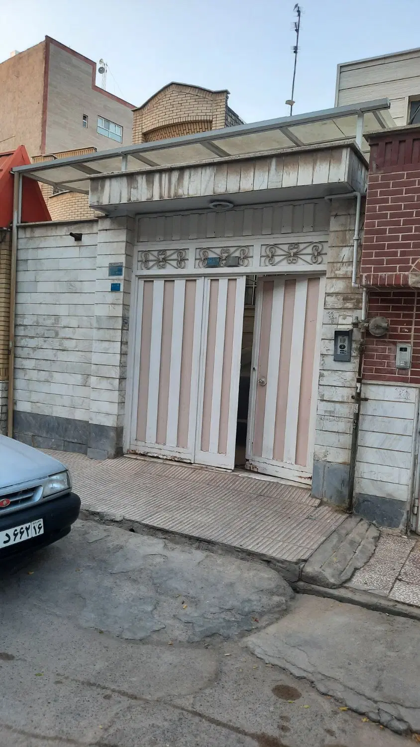 اجاره خانه  *حیاط مشترک*