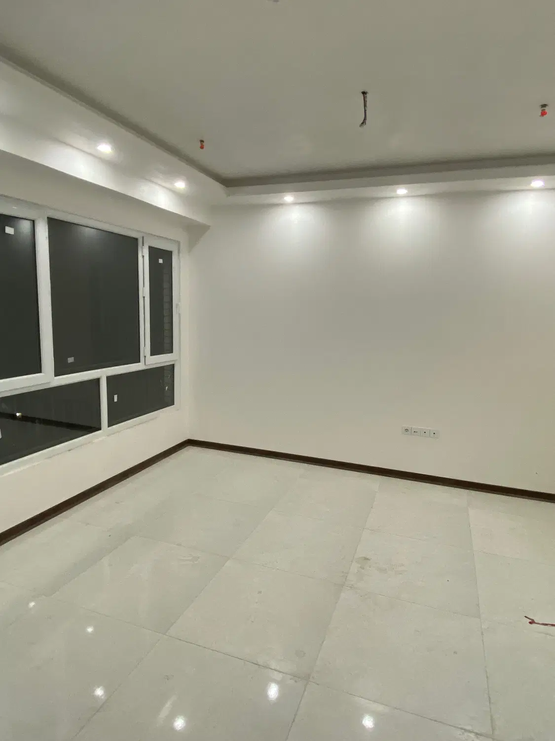 اپارتمان ۷۵متر ۲ خواب کلید نخورده