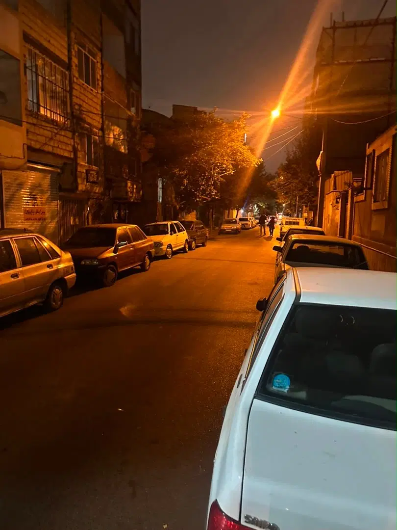 ویلایی حاشیه جنگی ۱۰۰ متر