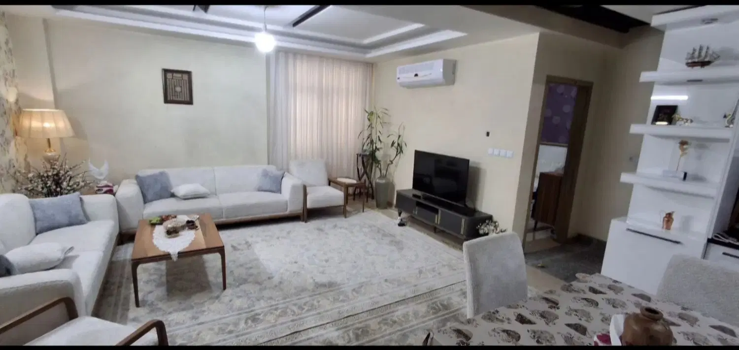 86 متر، دوکله، بر میدان، ولیعصر غربی