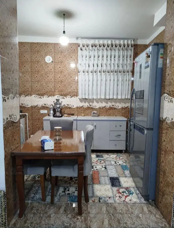 خانه دو طبقه