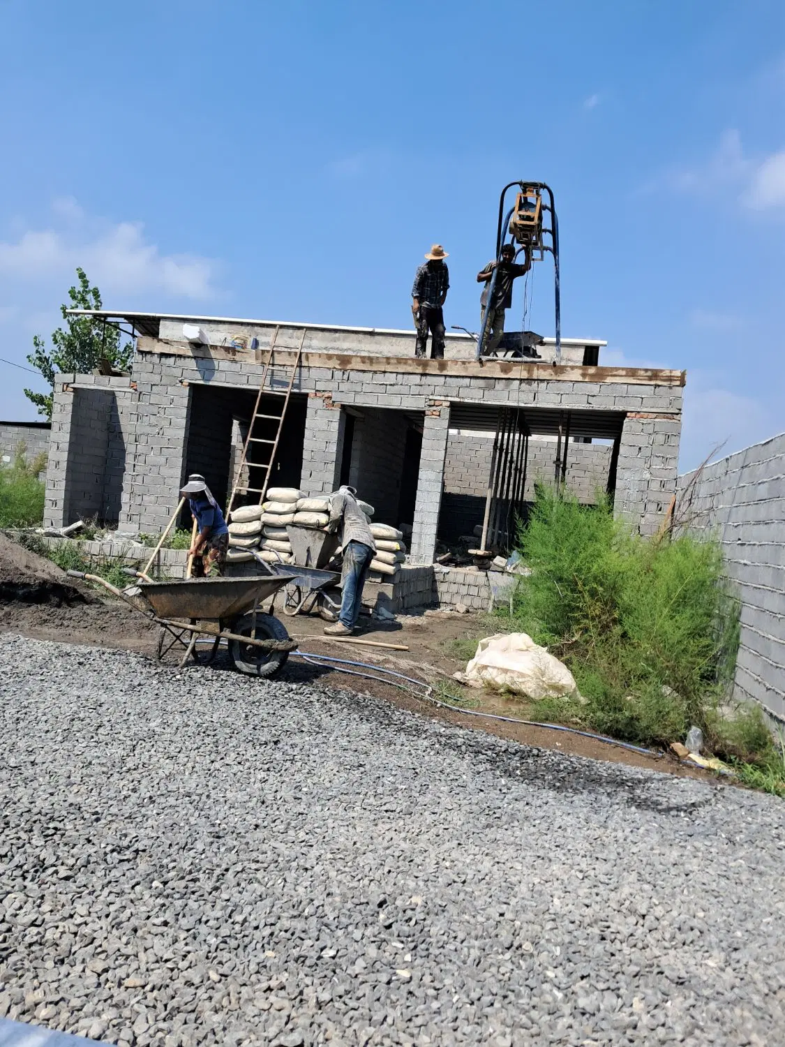فروش ویلای نیم کاره