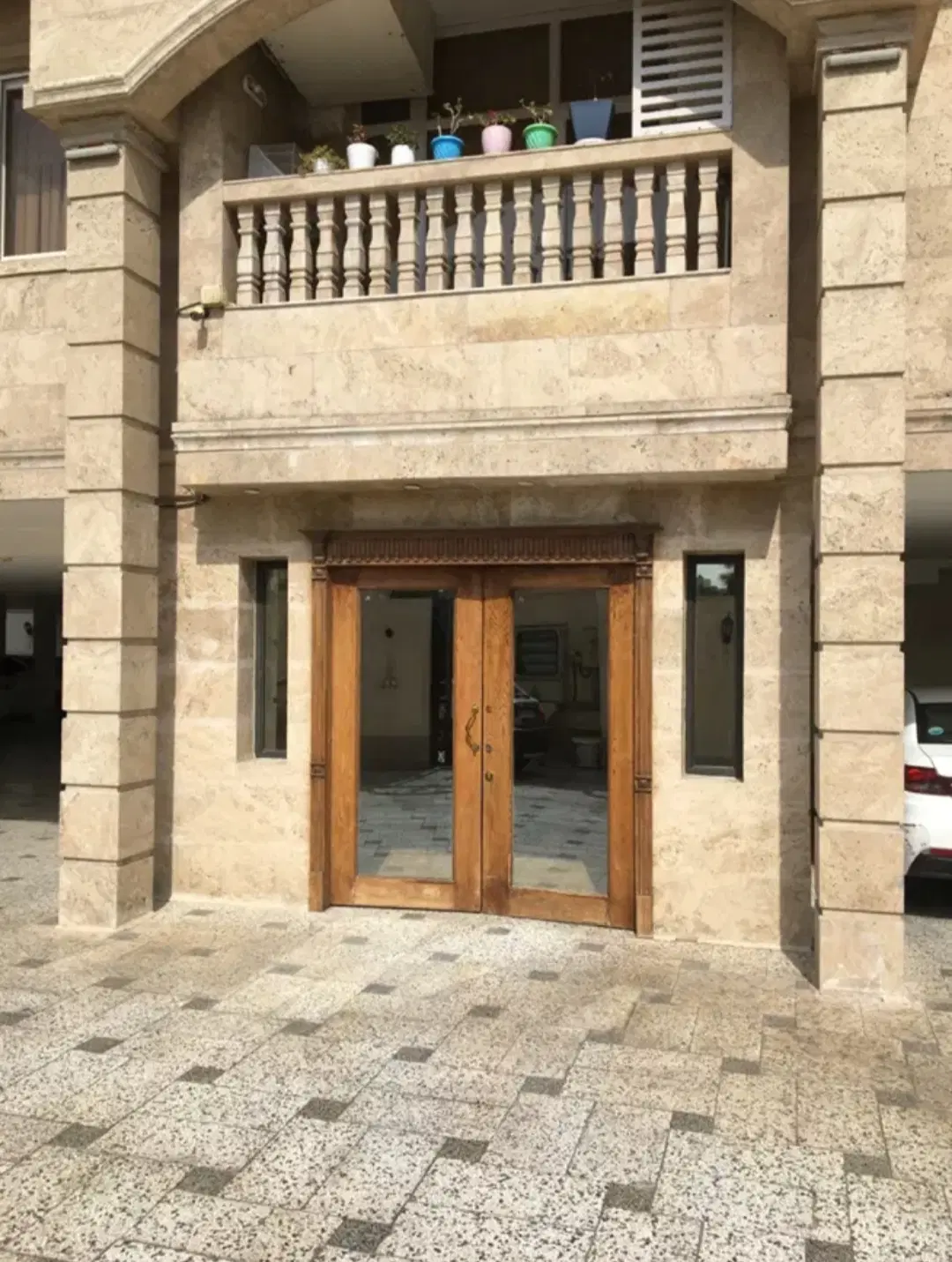 ۹۰ متر ۲ خواب فول امکانات اول اقدسیه نوساز