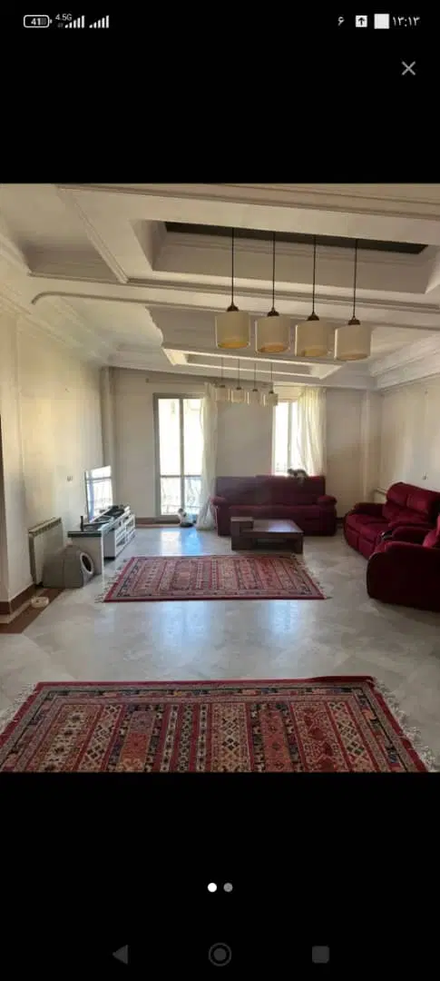 آپارتمان زنبق 100 متری نور گیر عالی