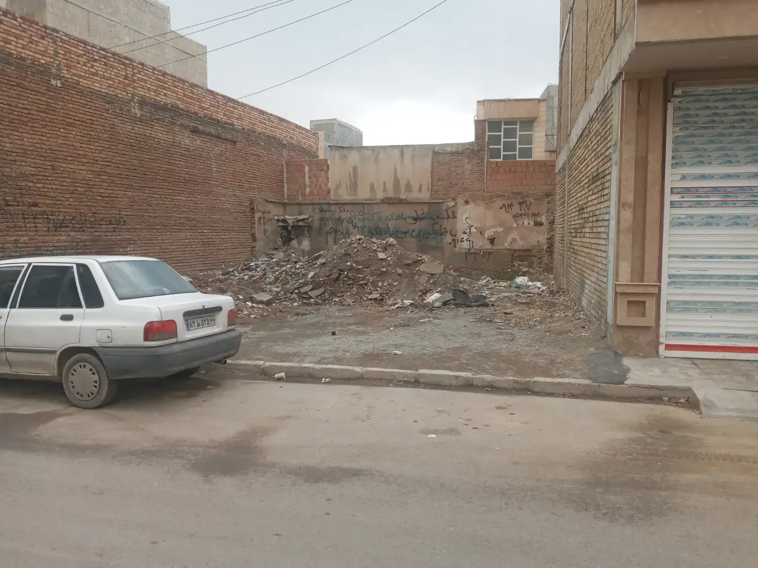 زمین خیابان عمار