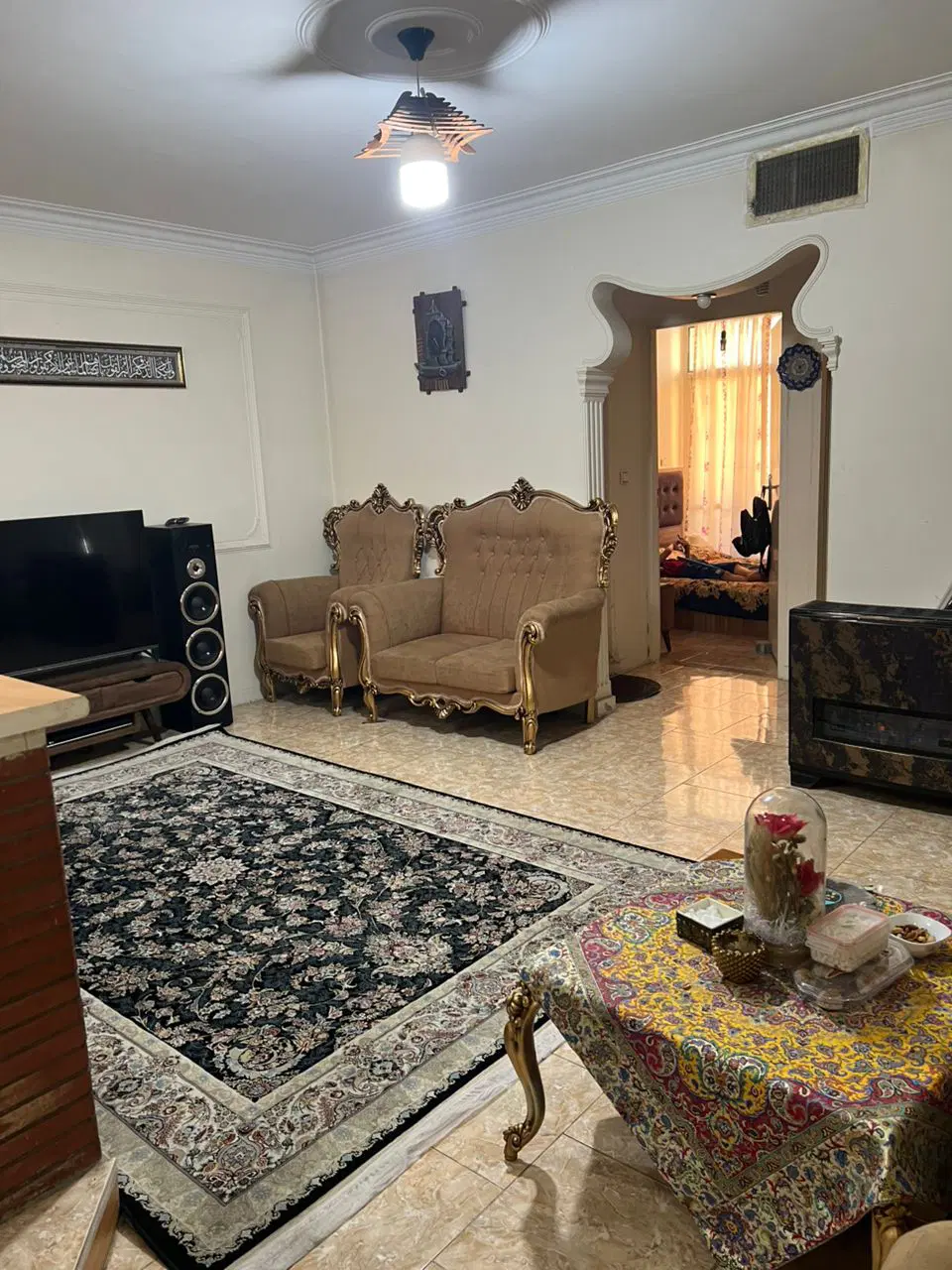 ۶۰ متر ۲ خواب روبه نما با پارکینگ