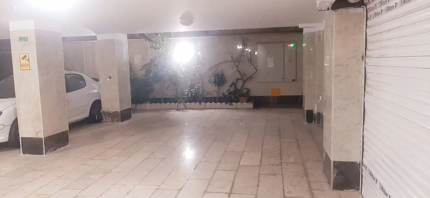 پارکینگ غیر مزاحم