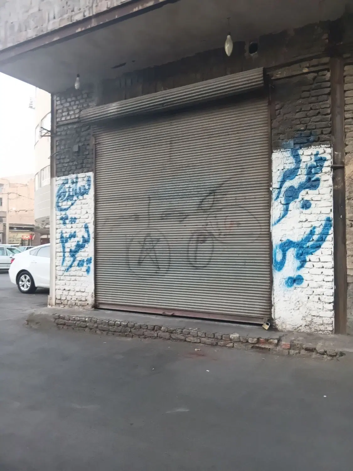 مغازه در حجتی 15 متر