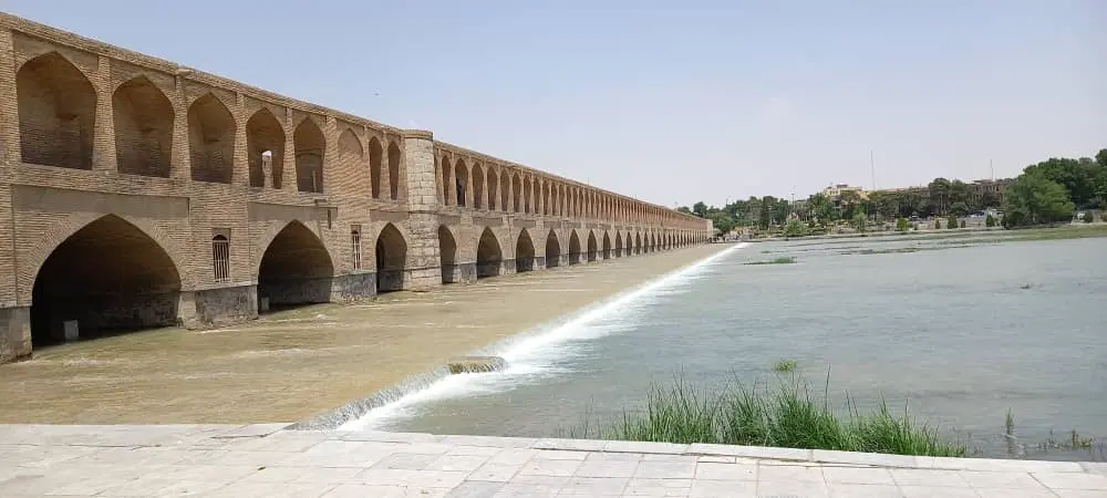 خانه مسکونی زیر زمین منهای ۱۶۰ قدیمی