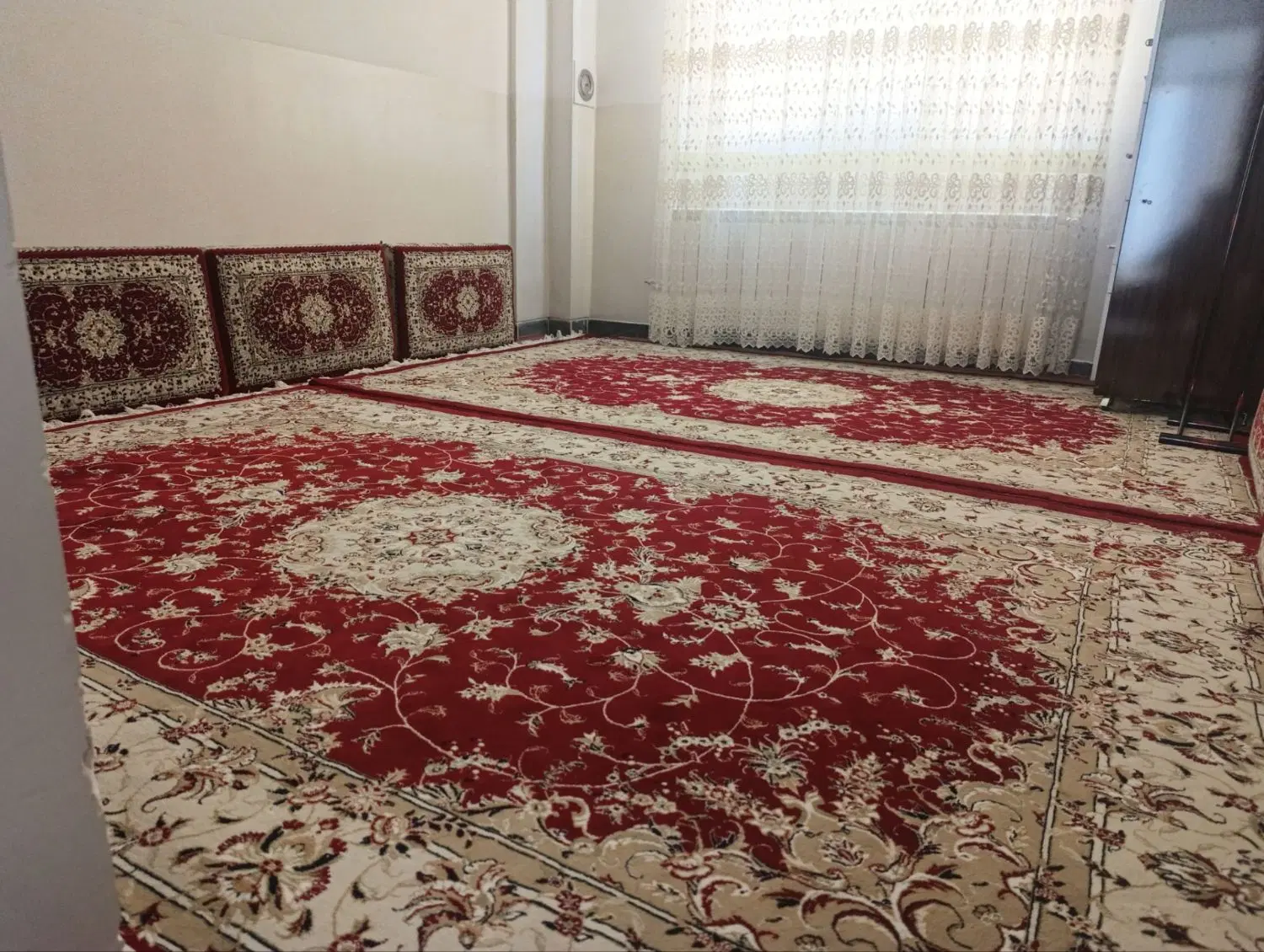 اجاره یک واحد از دو واحد مسکونی