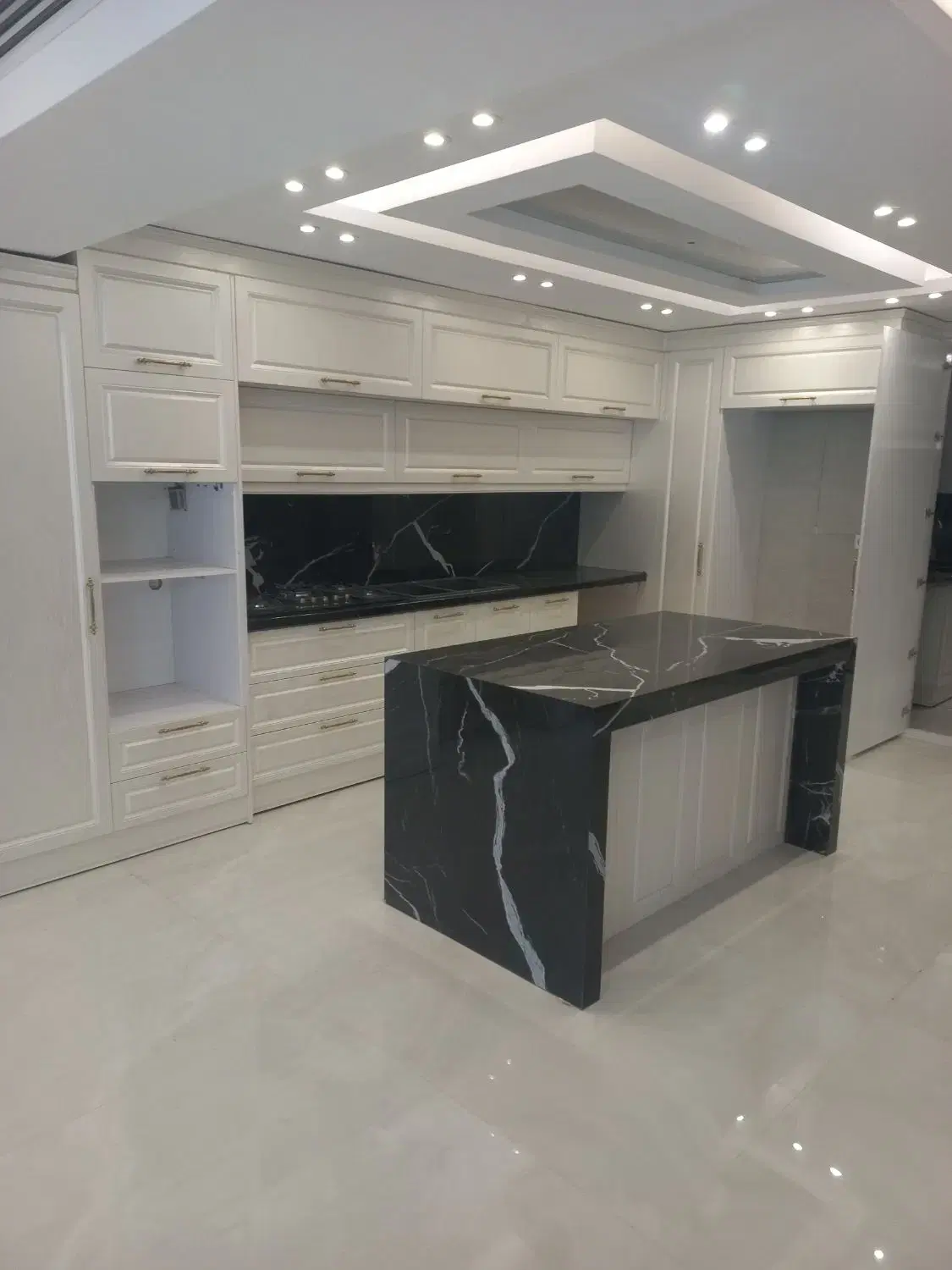 اپارتمان۱۵۵متر ۳ خواب صفر ط ۵