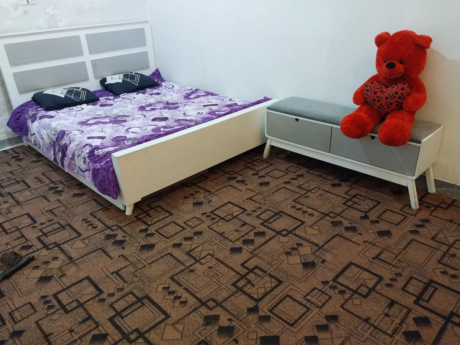 منزل بزرگ  مبله دلوار