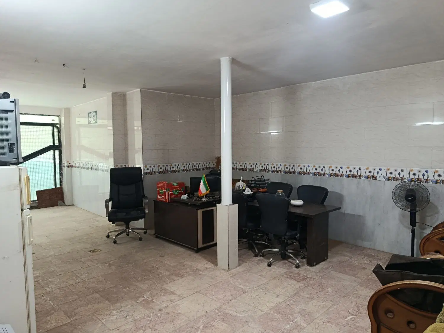 فضای ۵۰ متری تمیز مناسب انبار یا اداری