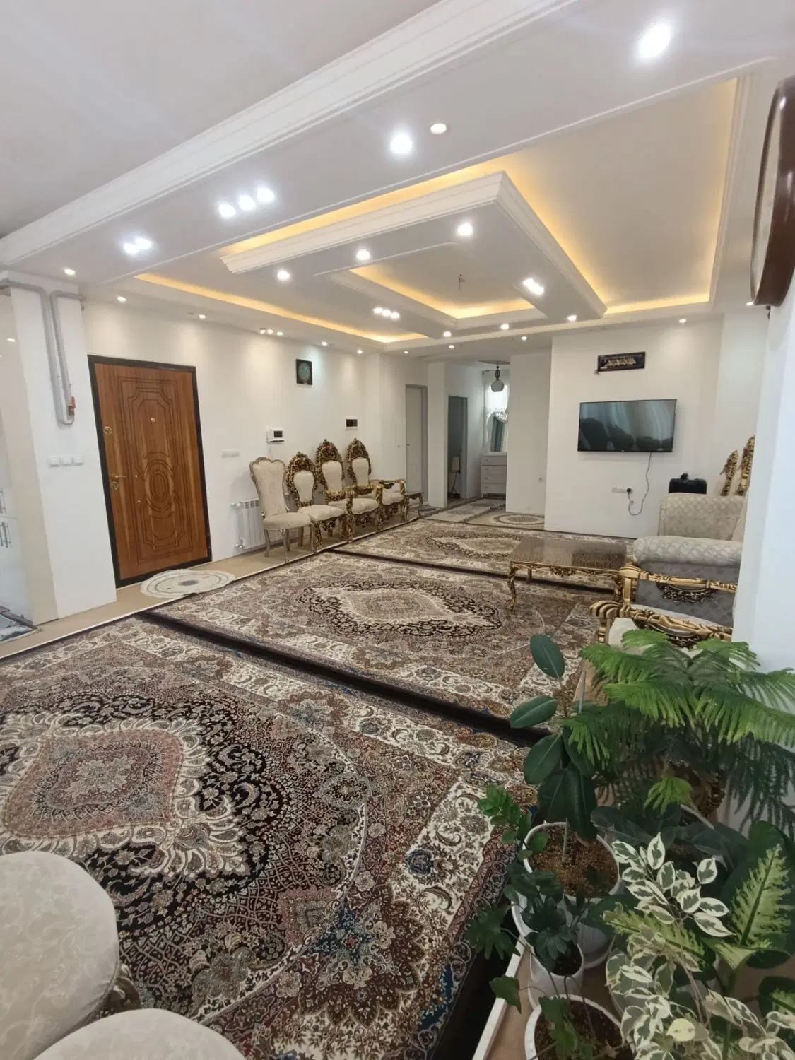 ویلایی،اپارتمان نارون