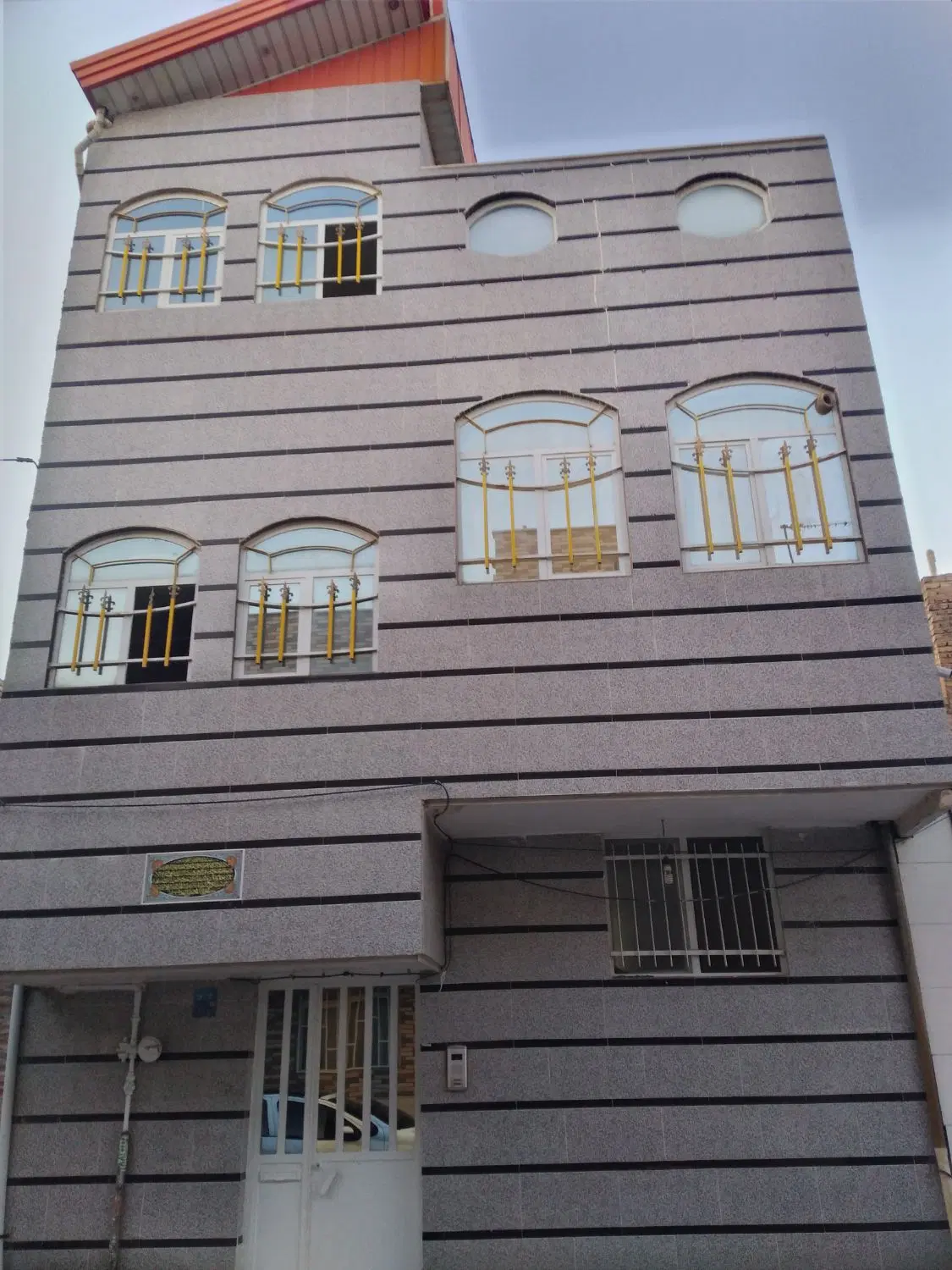 خانه مسکونی .رهن