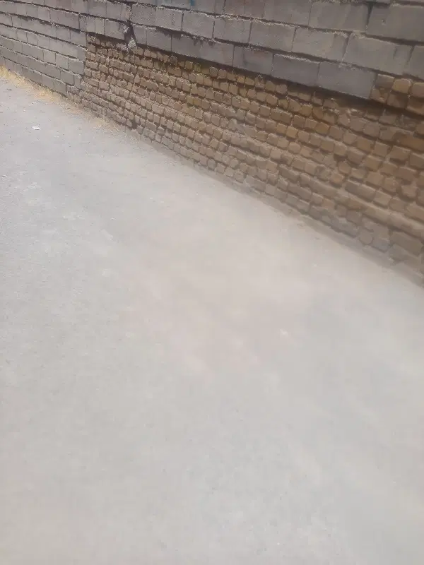 زمین ساختمانی دویست متر