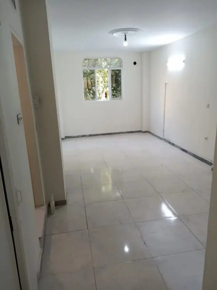 ۴۹ متر پارکینگ دار۲۵ متر حیاط اختصاصی