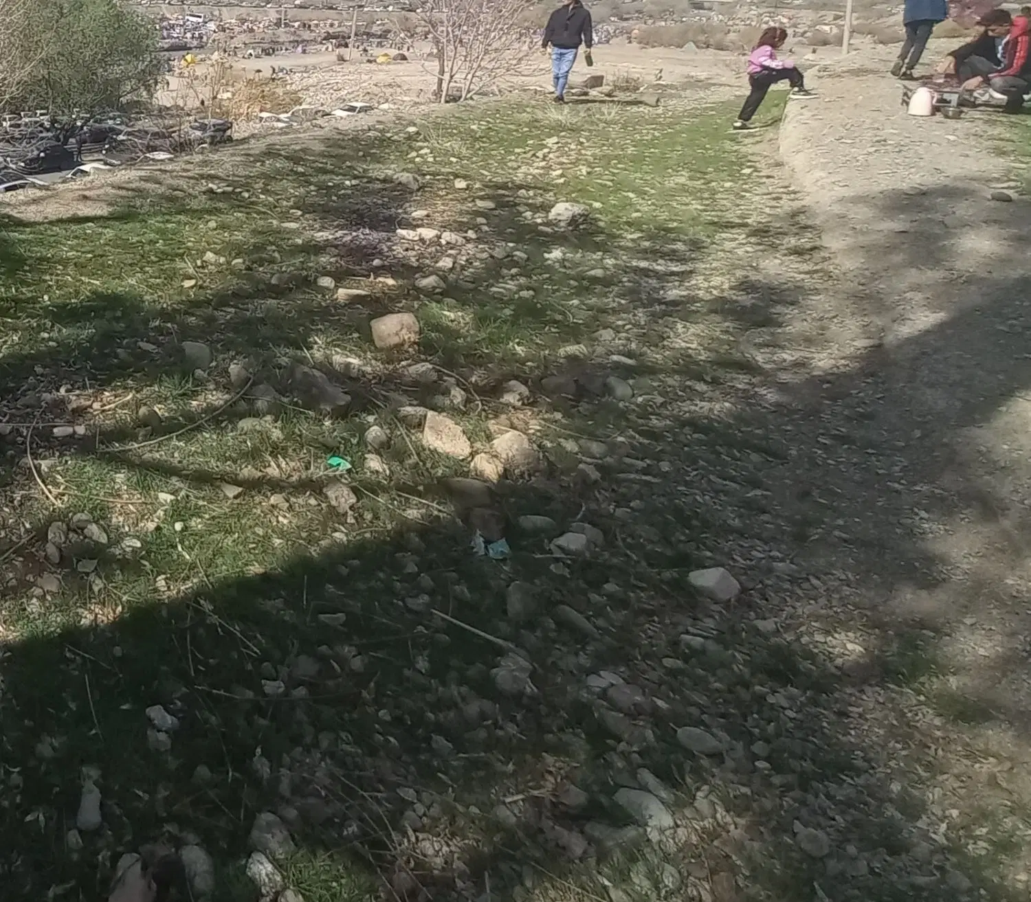 زمین ۱۶۰ متر