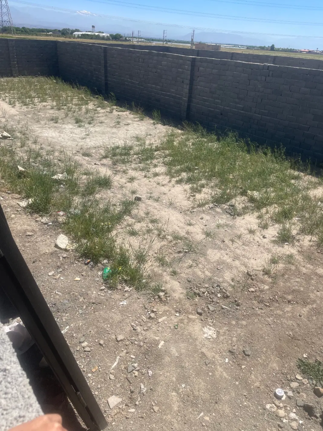 180متر مسکونی