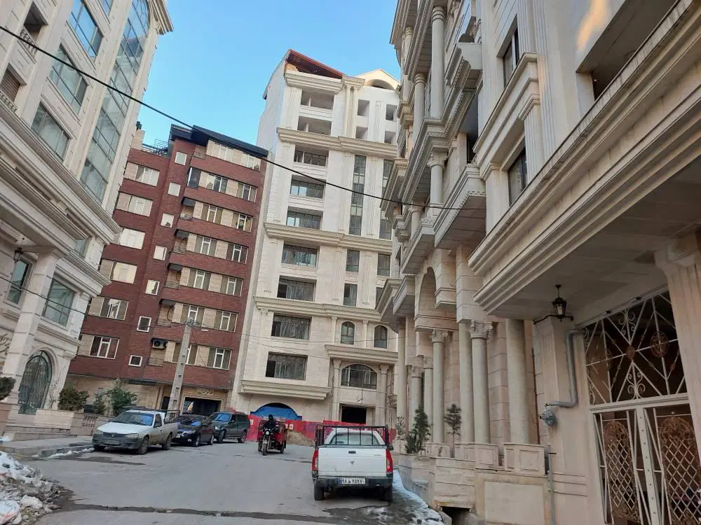 آپارتمان ۱۲۵ متری