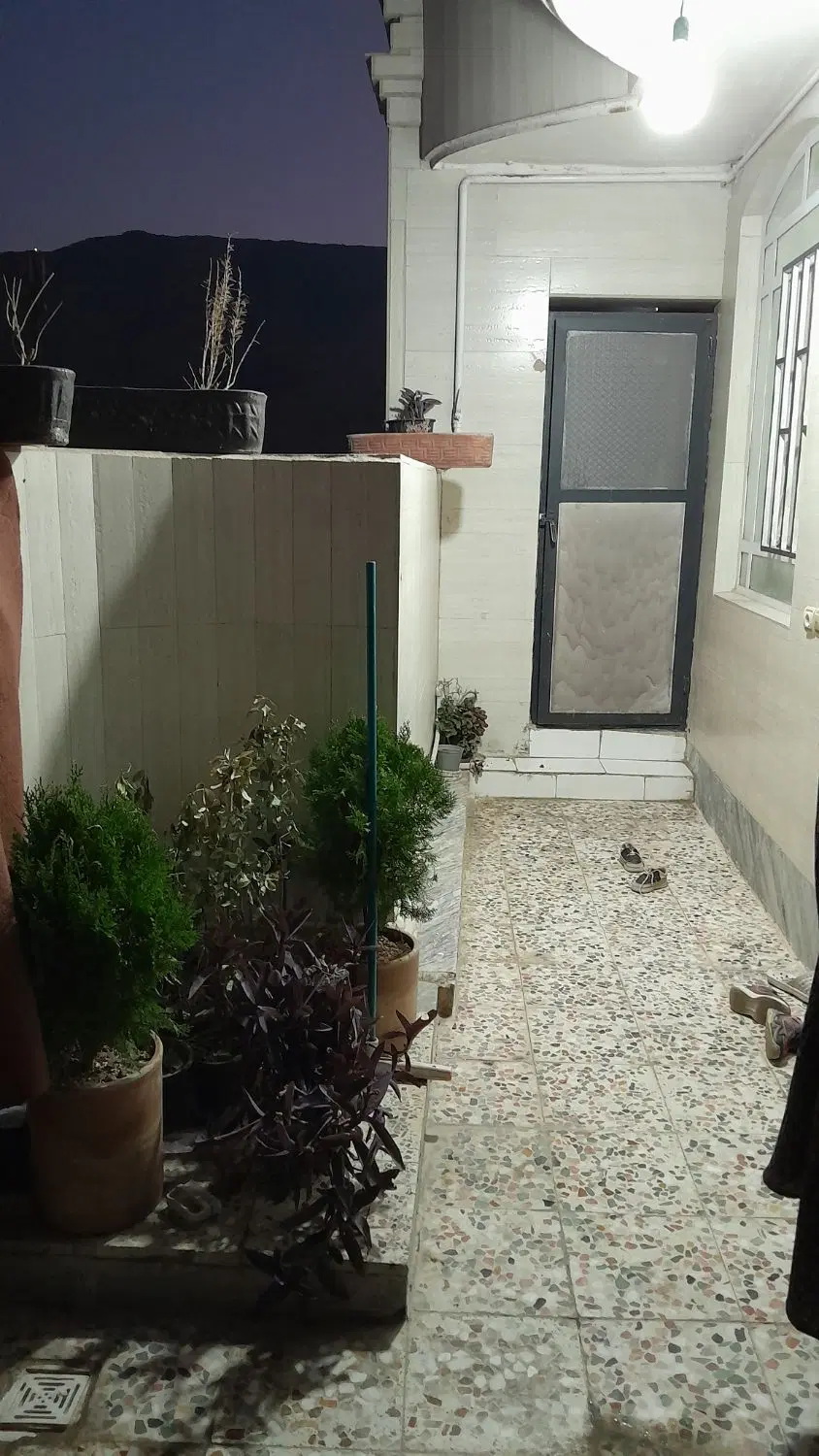 ساختمان 160متری بوستان 12 فروغ1