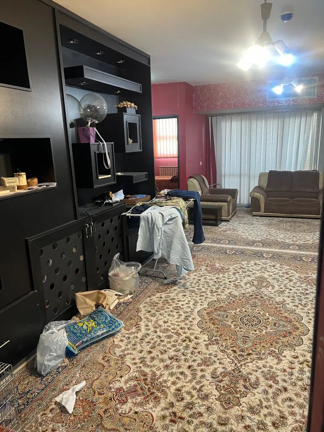 بهارستان واحد 90 متری محتشم‌ کاشانی