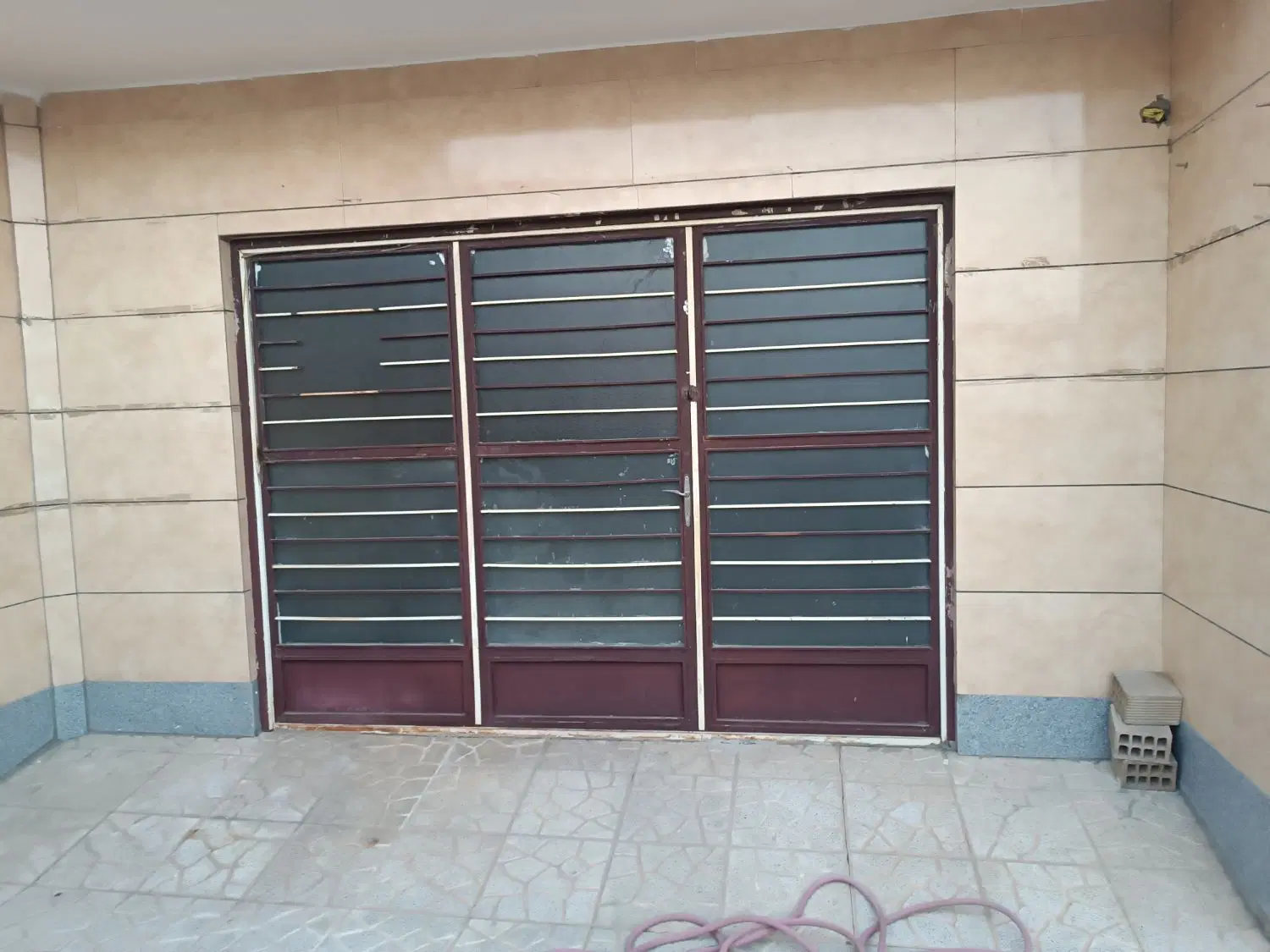 انباری80متری