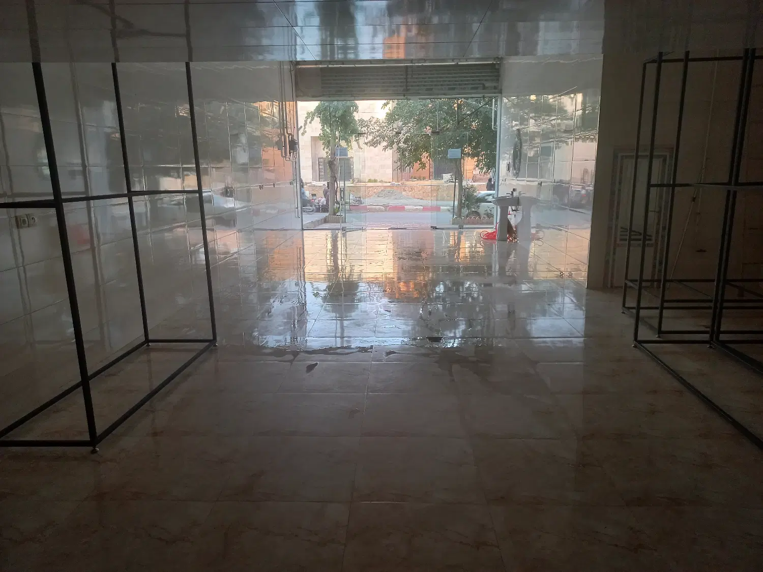 اجاره مغازه ۱۲۰ متری نایسر