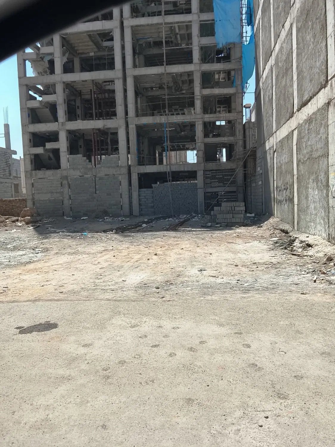 زمین مسکونی ملکی جمهوری 41 آوینی خاتم