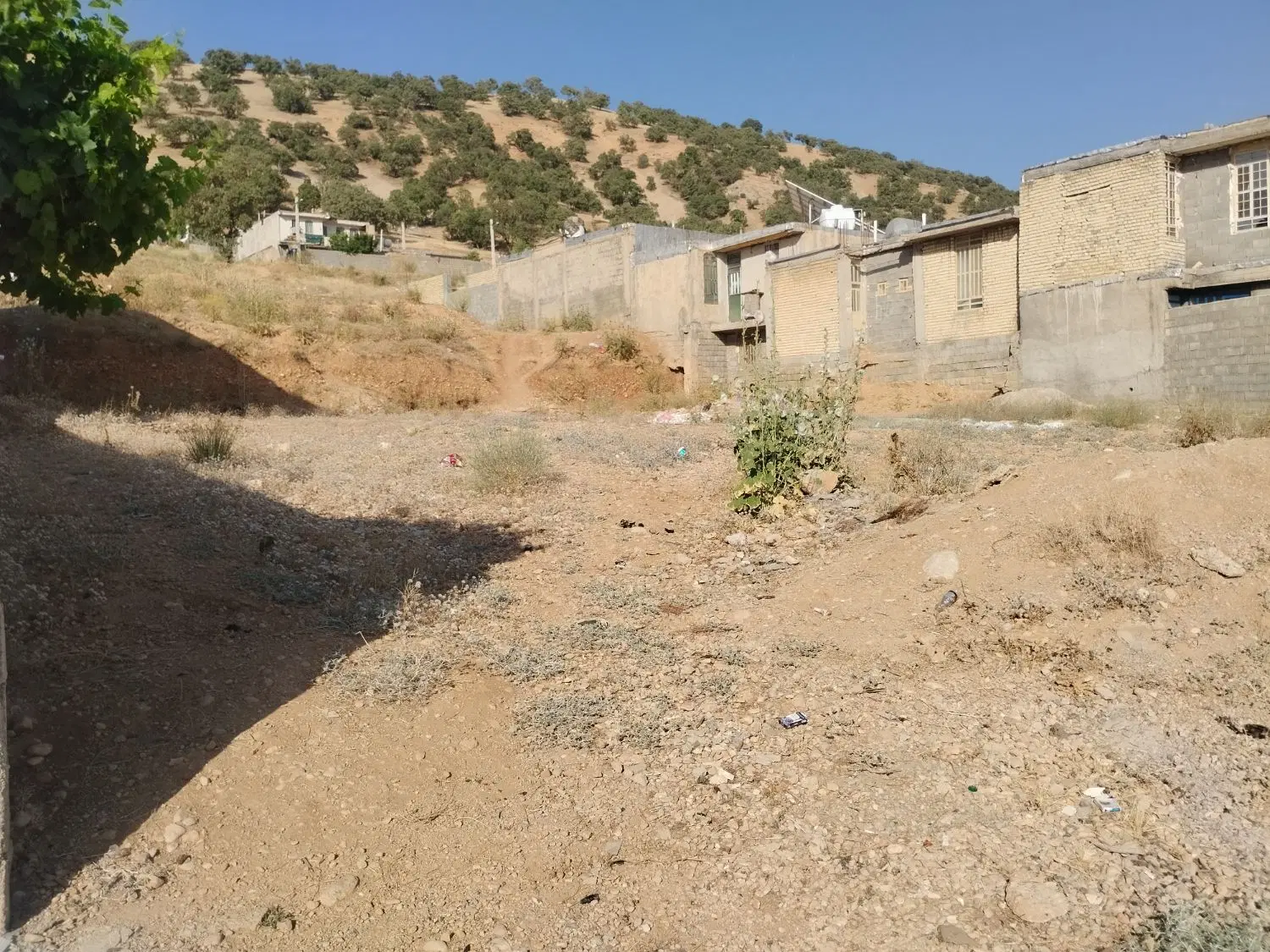 450 متر زمین مسکونی سند پروانه معاوضه با ماشین